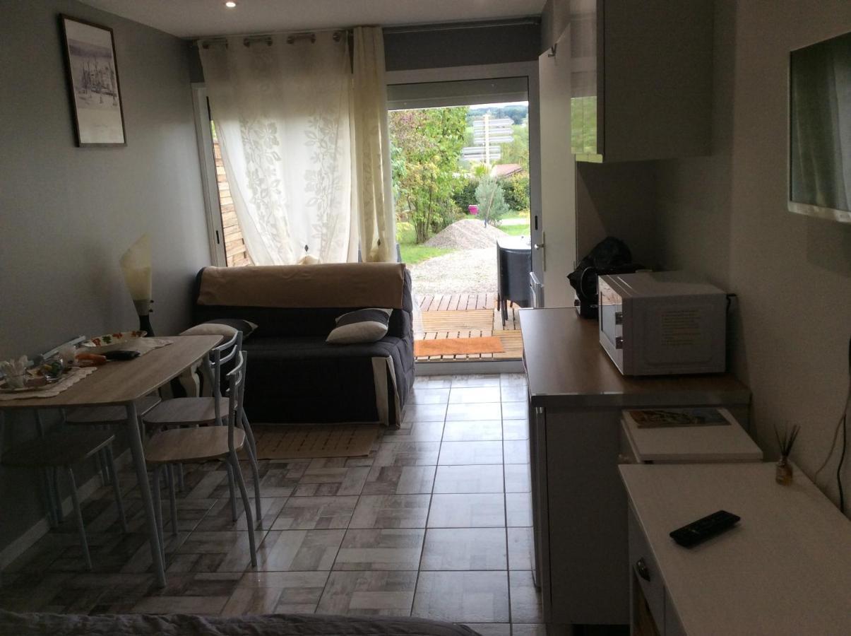 gites et chambres d'hotes les roses thé Hauterives Exterior foto